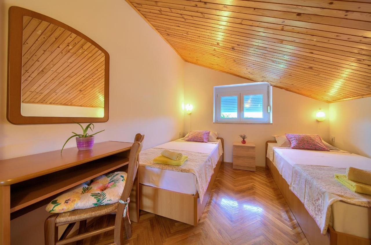 Apartment Lipovac Malinska Ngoại thất bức ảnh